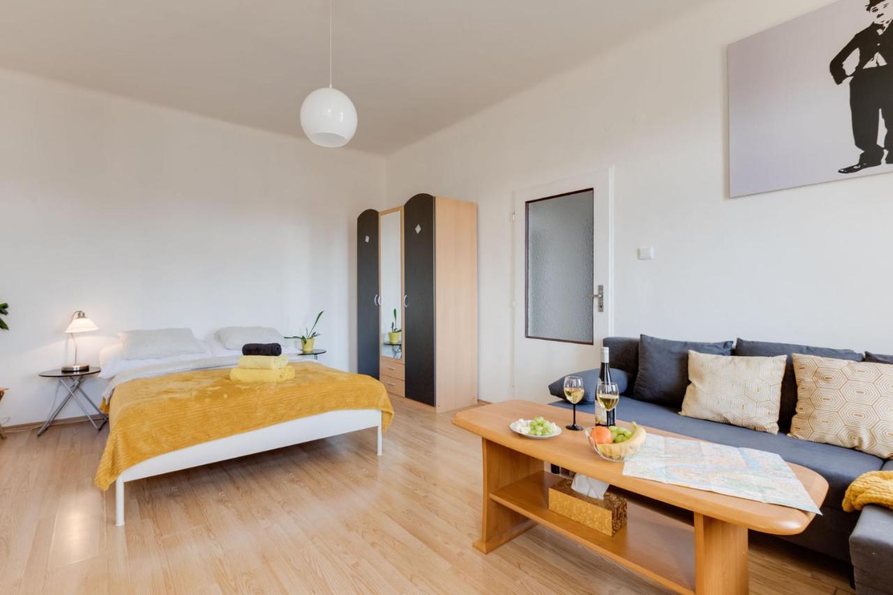 Sunshine Apartment Near The City Center Prag Dış mekan fotoğraf