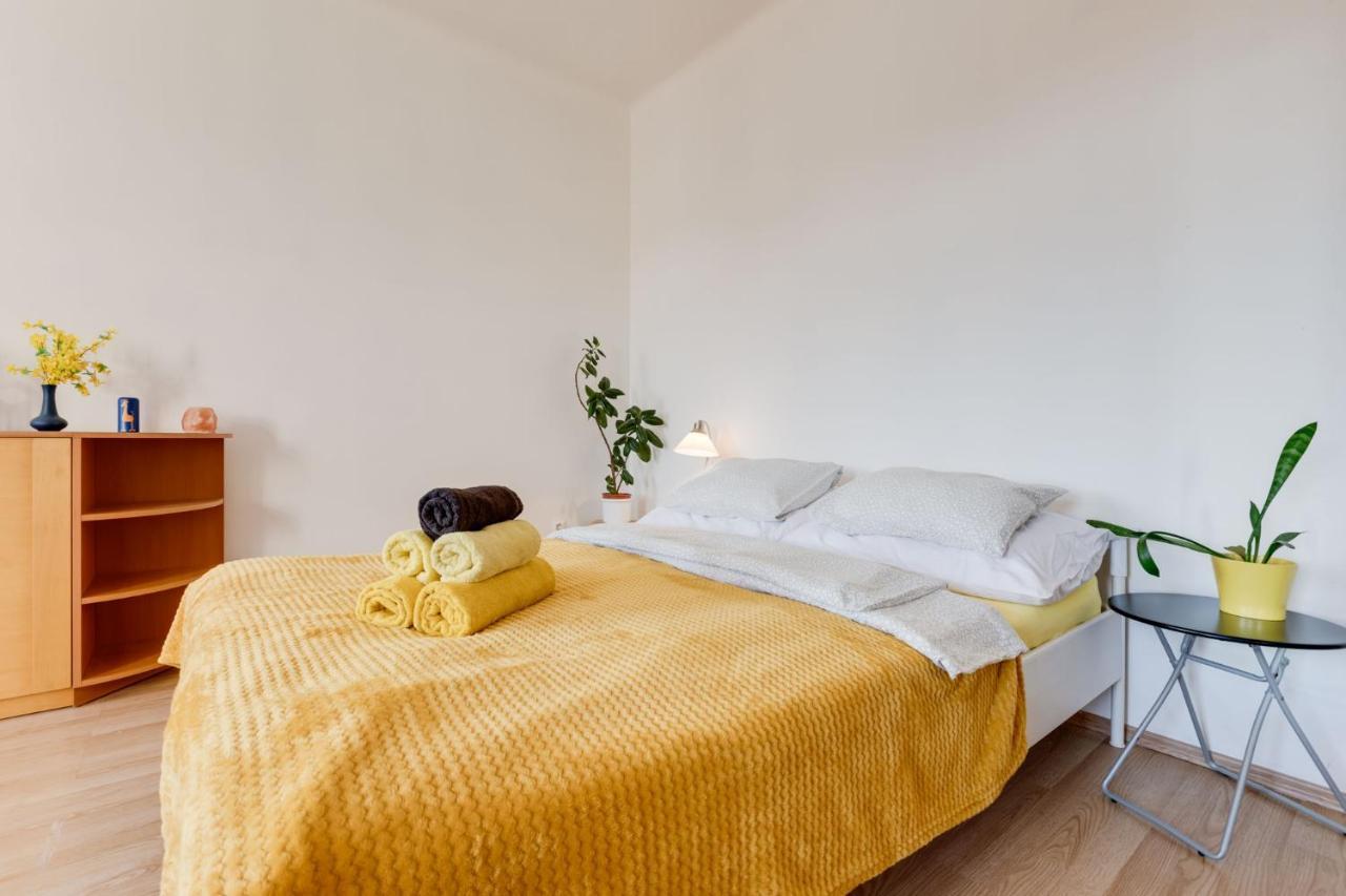 Sunshine Apartment Near The City Center Prag Dış mekan fotoğraf