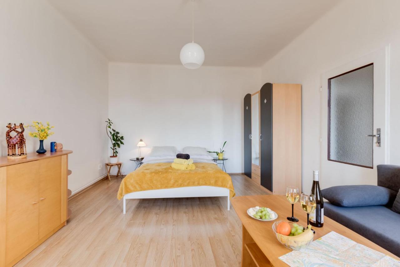 Sunshine Apartment Near The City Center Prag Dış mekan fotoğraf