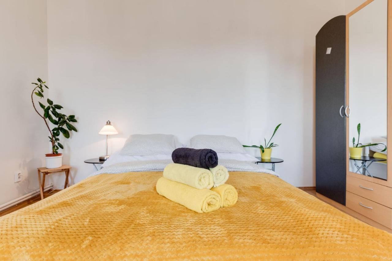 Sunshine Apartment Near The City Center Prag Dış mekan fotoğraf