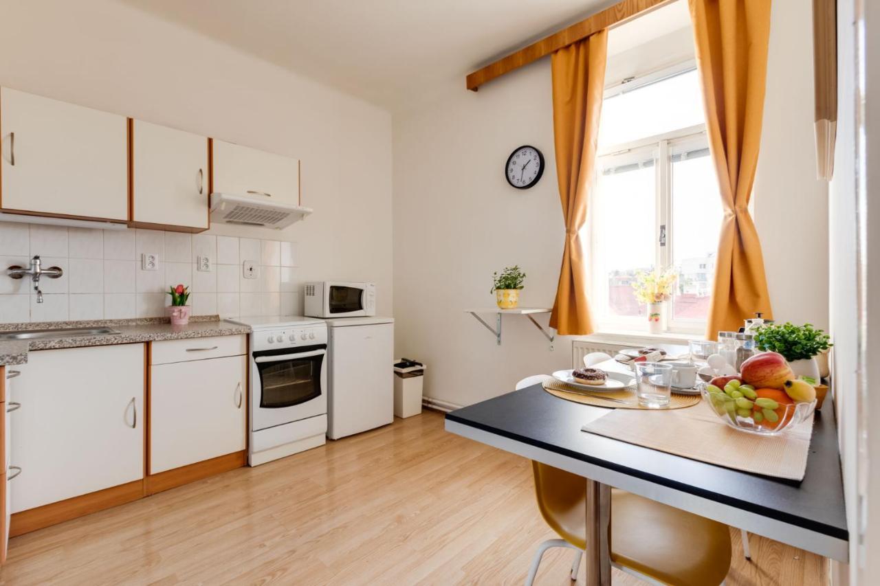 Sunshine Apartment Near The City Center Prag Dış mekan fotoğraf