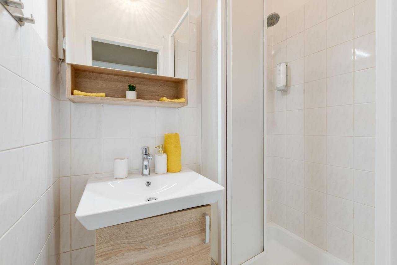 Sunshine Apartment Near The City Center Prag Dış mekan fotoğraf